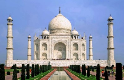 Free entry to the Taj Mahal for these 3 days