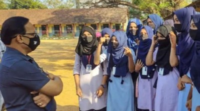 'Allow wearing uniform coloured hijab..,' said Muslim girl students in Karnataka HC