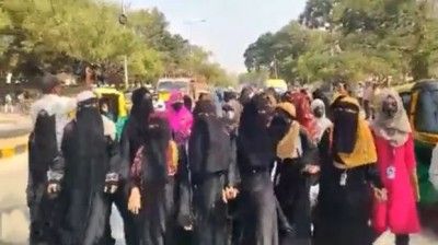 'Not government order, our faith is important...', Muslim girl students wearing burqa take out a procession in Karnataka