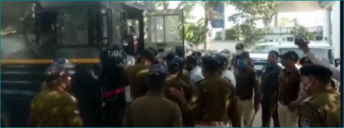 మాజీ మంత్రి పీసీ శర్మ సహా 11 మంది కార్యకర్తల ను అరెస్ట్ చేసారు  , ఎందుకో తెలుసుకోండి