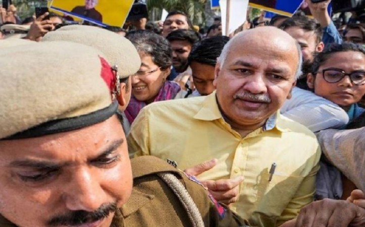 Manish Sisodia was released from jail for 7 hours, but could not meet his wife