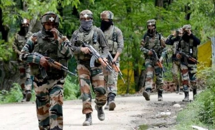 जम्मू कश्मीर में सेना को बड़ी सफलता, एनकाउंटर में लश्कर के दो आतंकी ढेर