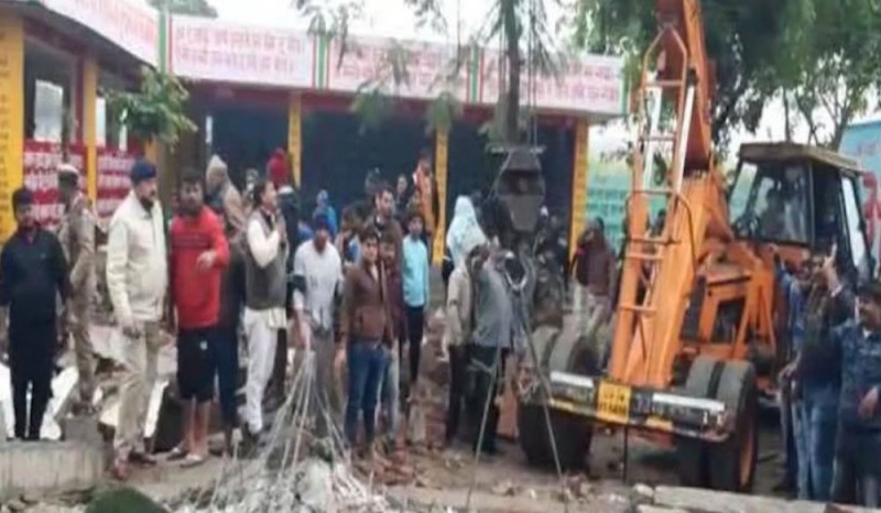 ఘజియాబాద్: మురాద్‌నగర్‌లోని దహన మైదానంలో 12 మంది మరణించారు