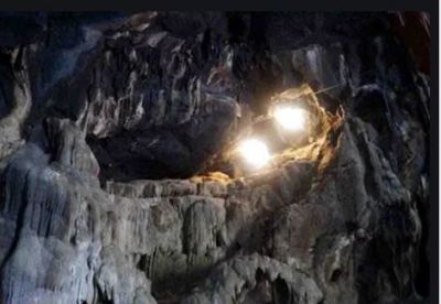 Heavy rock fell in Vaishno Devi Dham, closed door of Lord Shiva's cave