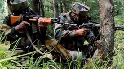 Encounter between security forces and terrorists in Jammu and Kashmir, 1 terrorist died