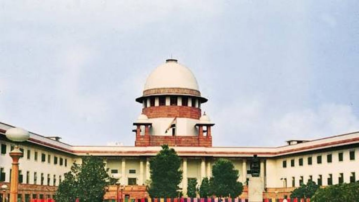 Constitution to be taught in central schools, Supreme Court sent notice to Center