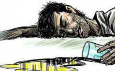 Two labourers died in Pratapgarh after consuming poisonous liquor