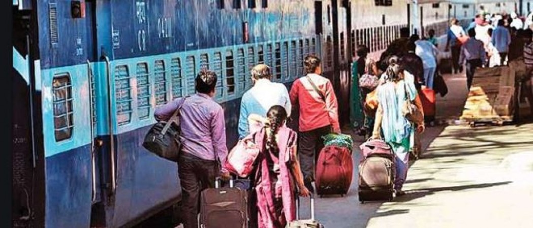 Railways cancelled 476 trains today, check list before going