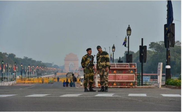 Delhi turned into cantonment, 27,000 jawans deployed, Surveillance from drones too