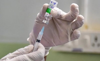 कोरोना वैक्सीन लगवाने वाले 27 वर्षीय स्वास्थ्यकर्मी की मौत