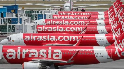 AirAsia flight narrowly survives a crash at Lucknow airport