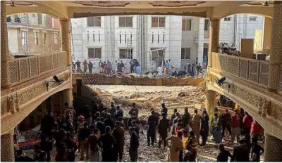 पेशावर ब्लास्ट: 83 की मौत, 150+ घायल, मस्जिद में नमाज़ के बाद फट गया था फिदायीन हमलावर