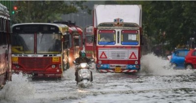 Warning of heavy rains in Delhi-Mumbai, flood-like conditions in Gujarat
