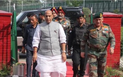 Defense Minister Rajnath Singh reaches Ladakh to take stock of security situation at LAC