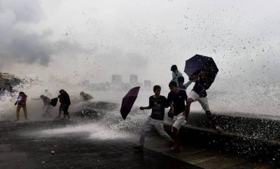 Alert in Mumbai and Himachal, Delhiites to wait for rain