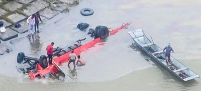MP: नर्मदा नदी में गिरी 55 यात्रियों से भरी बस, 13 की मौत-15 बचाए गए