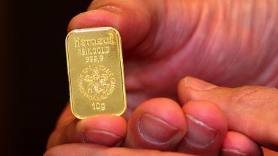 रिकॉर्ड स्तर पर पहुंची सोने की कीमत, चांदी में भी ऐतिहासिक उछाल