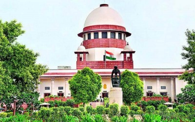 'Issue notification of Maharashtra body polls within 14 days,' SC orders Commission