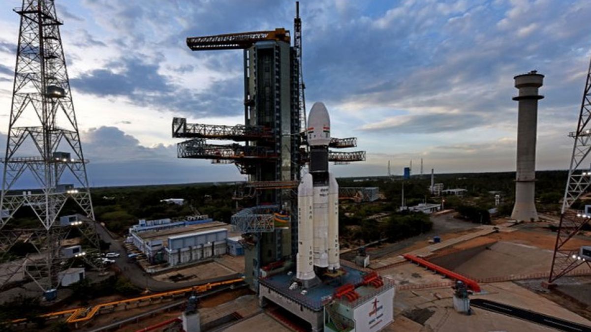 India's 2nd Moon mission 'Chandrayaan 2' to be launched at 2.43 pm today
