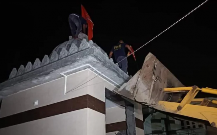 Gujarat: Administration's bulldozers run over Radha-Krishna temple