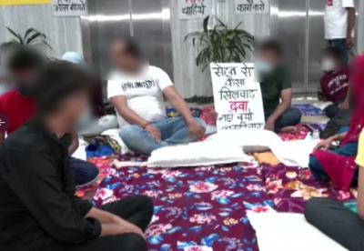 AIDS patients protest in Delhi, know whats their demand