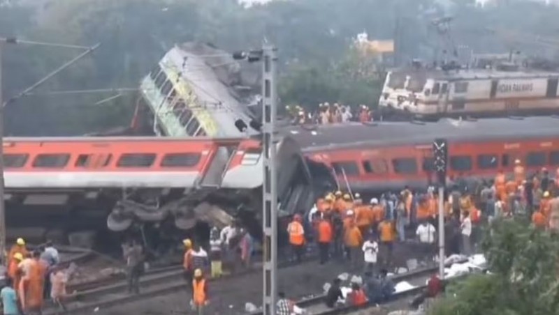 ओडिशा ट्रेन हादसा: पटरियों पर दौड़ी मौत, 280 लोगों ने गंवाई जान, 900 से अधिक घायल