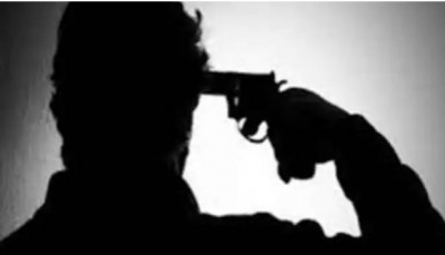 Lucknow: Retired IPS Dinesh Sharma shot himself with a licensed revolver