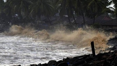 Weather dept issues heavy rain alert due to low-pressure area in Bay of Bengal