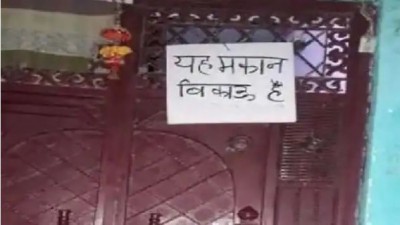 House for sale board on houses of Hindu people in Kanpur says 'Muslims threatening us..'