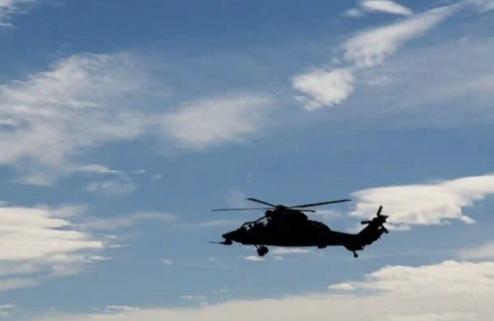 Helicopter made emergency landing in Arabian Sea, passengers lives in danger