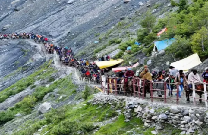 Amarnath Yatra started with a chant of Bam-Bam Bhole, was closed for 2 years due to Corona
