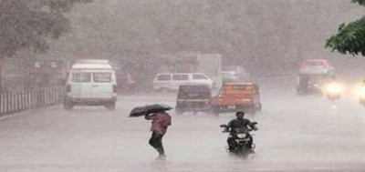 दिल्ली से गोवा तक भारी बारिश के आसार, जानिए आपके राज्य में कैसा रहेगा मौसम