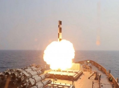 भारतीय नौसेना ने किया स्वदेशी ब्रह्मोस मिसाइल का सफल परीक्षण