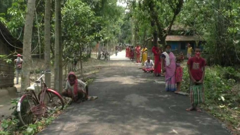 साल के 365 दिन 'लॉकडाउन' में रहता है पश्चिम बंगाल का ये गाँव, बांग्लादेशी अपराधी मचाते हैं आतंक