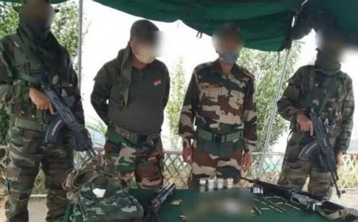 मणिपुर में दो स्थानों पर सेना की पेट्रोलिंग टीम पर हमला, 2 जवान घायल