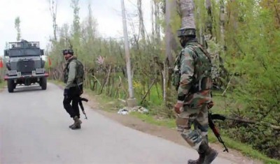 Encounter breaks out between security forces and terrorists in Jammu and Kashmir, one soldier injured