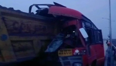 Tragic road accident in Maharashtra, four laborers going to Jharkhand died