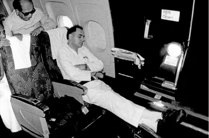 From Bhopal gas tragedy to Sikh massacre, Rajiv Gandhi caught in these three great polemics