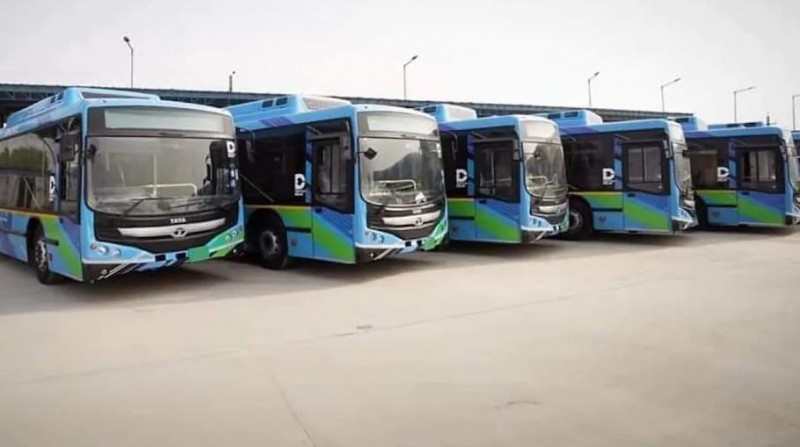 150 e-buses will run on the roads of Delhi from today, roam free for 3 days - also a chance to win iPad
