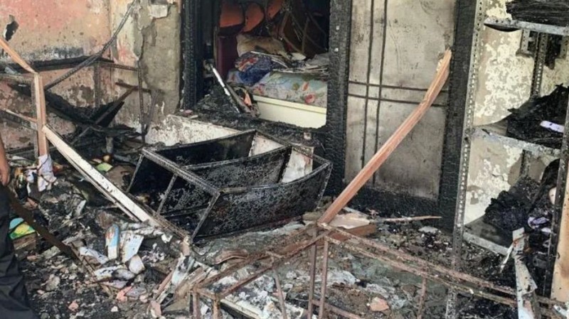 Massive fire broke out in Delhi's Makkar Hospital, doctors' residence burnt down .., see horrific pictures