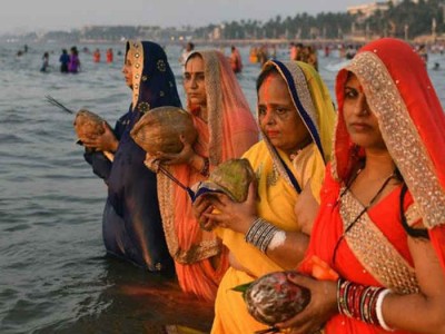 Two groups clashed for building in Hajipur on Chhath Puja