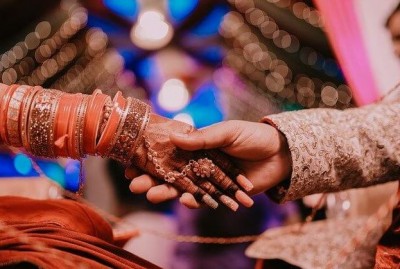 'शादी में डांस-डीजे किया तो लगेगा जुर्माना', मौलवियों ने सुनाया फरमान