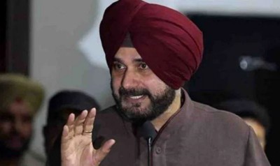 Navjot Singh Sidhu Alleges Drug Sale in Punjab Jails, Challenges to Quit Politics if Proven Wrong