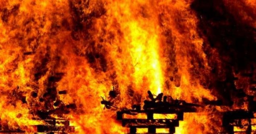 UP: फिरोजाबाद में आग से 6 की मौत, CM ने किया मुआवजे का ऐलान