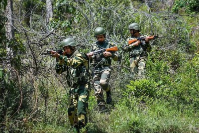 5 Indian soldiers martyred in encounter with terrorists
