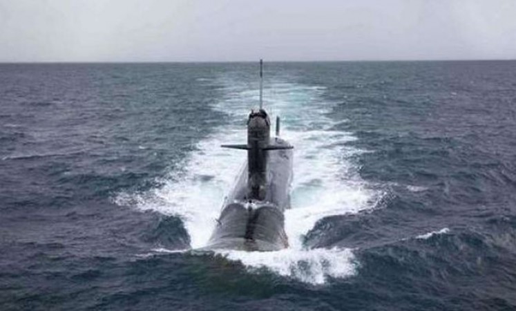 Video: Indian submarine enters Pakistan's water?