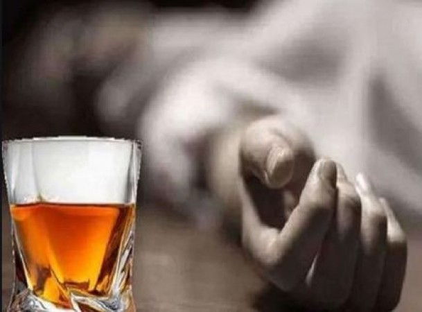 5 people died after consuming spurious liquor in Kerala, 9 others hospitalized