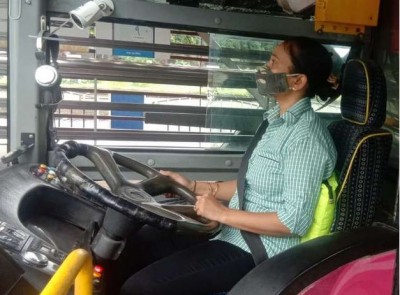 History re-created in Indore, Ritu became first woman driver to drive AICTSL bus