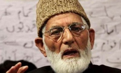 On 2nd day of Geelani's death, restrictions continued in Kashmir