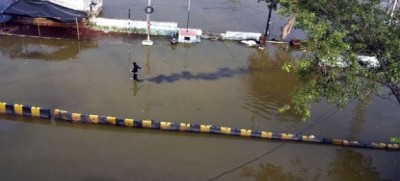 बेंगलुरू: भारी बाढ़ के बाद कर्नाटक सरकार और महानगर पालिका को आया होश, तोड़फोड़ शुरू